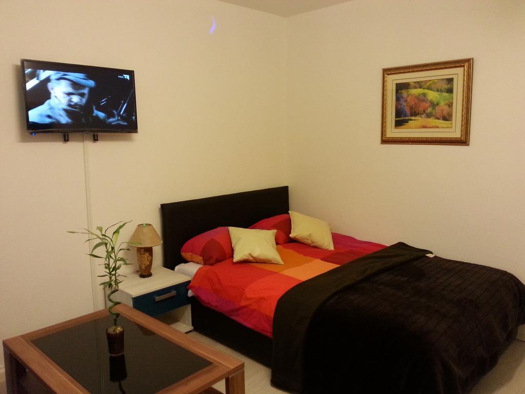 Cumurija Bridge Accommodation Sarajevo Room photo